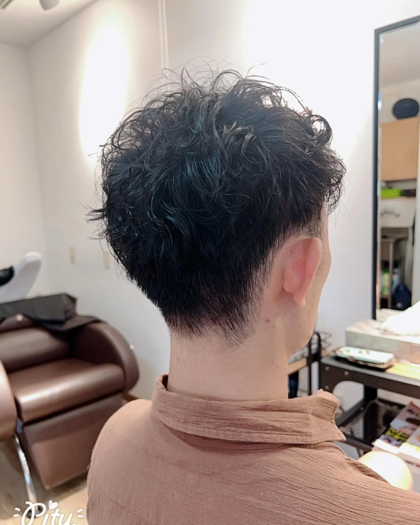 ストレートヘアからの動きのあるパーマ！